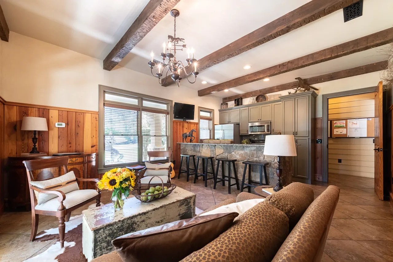 1162 Gantt Rd, Alpharetta, GA 30004 5,350,000