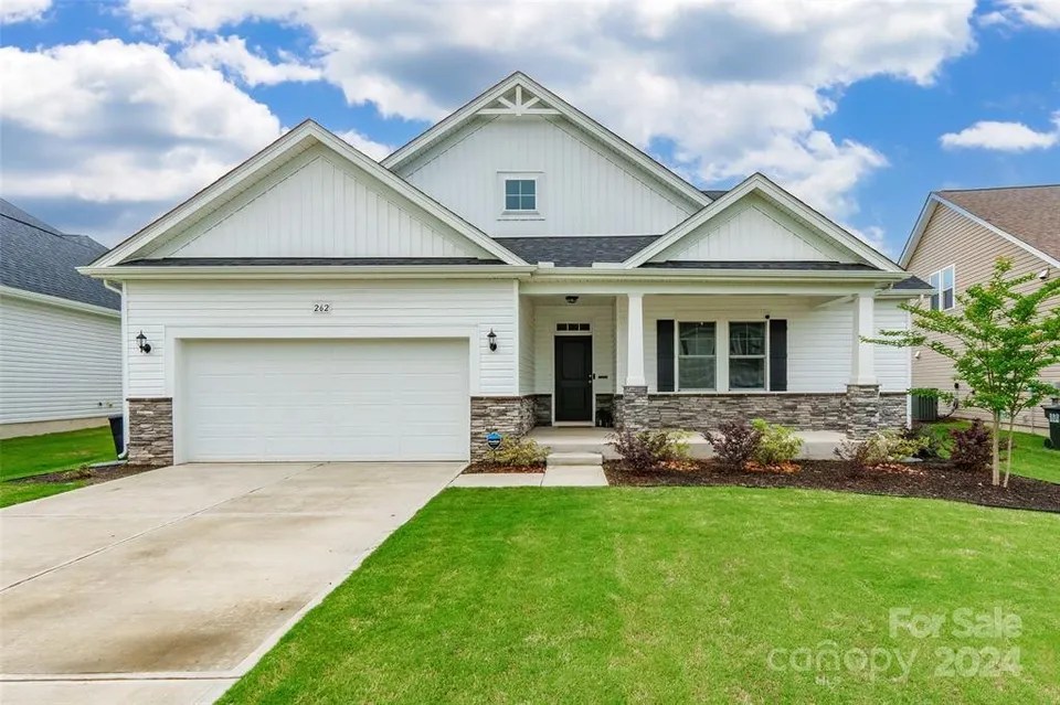 262 Heatherland Dr, Rock Hill, SC 29732