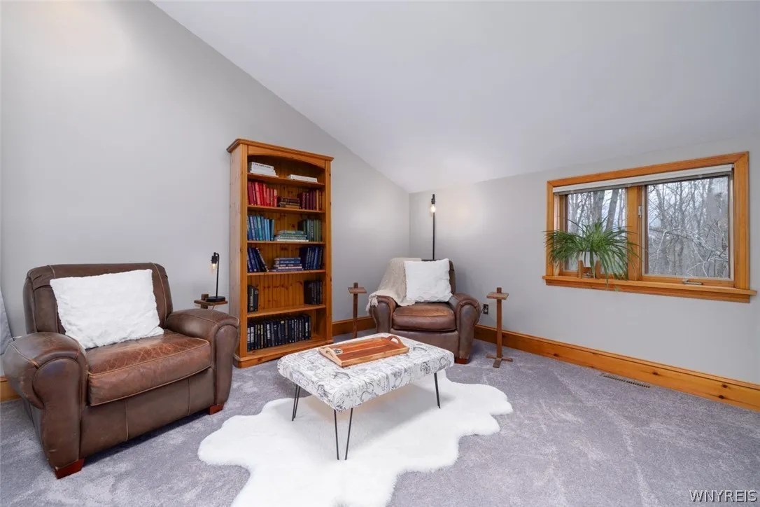 For Sale 930 Underhill Rd, East Aurora, NY 14052