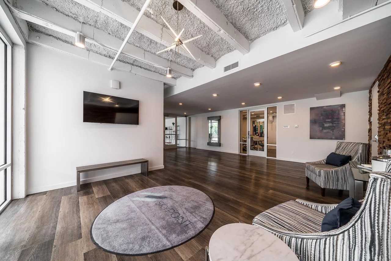 120 Main St Apt 211, Newport, KY 41071