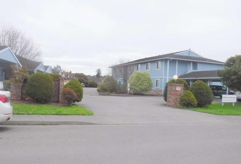 Apartment 3251 Smith Ln, Fortuna, CA 95540