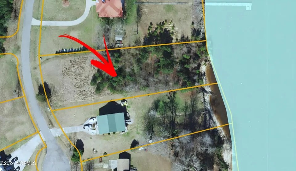 For Sale 239 Chowan Shores Dr, Colerain, NC 27924