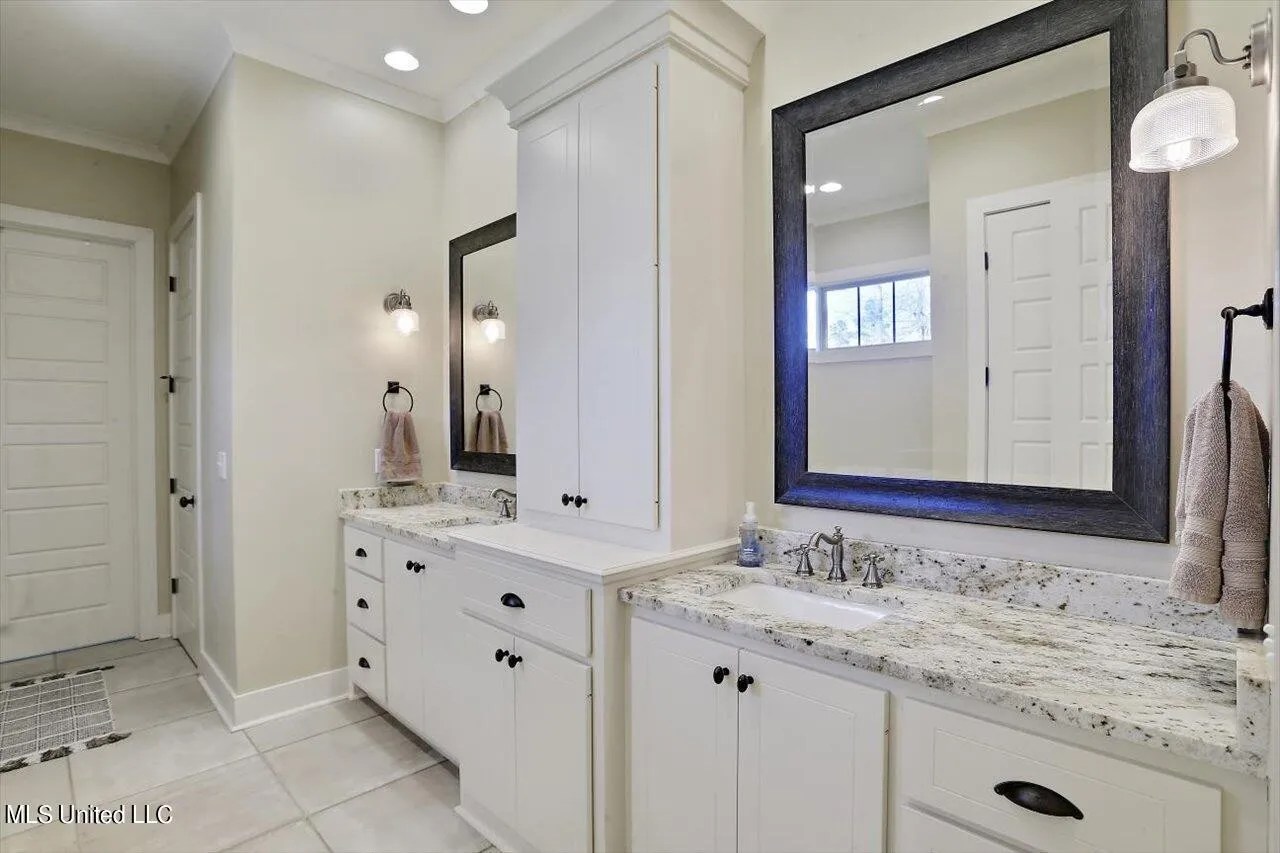 For Sale 521 Viewpointe Way, Clinton, MS 39056