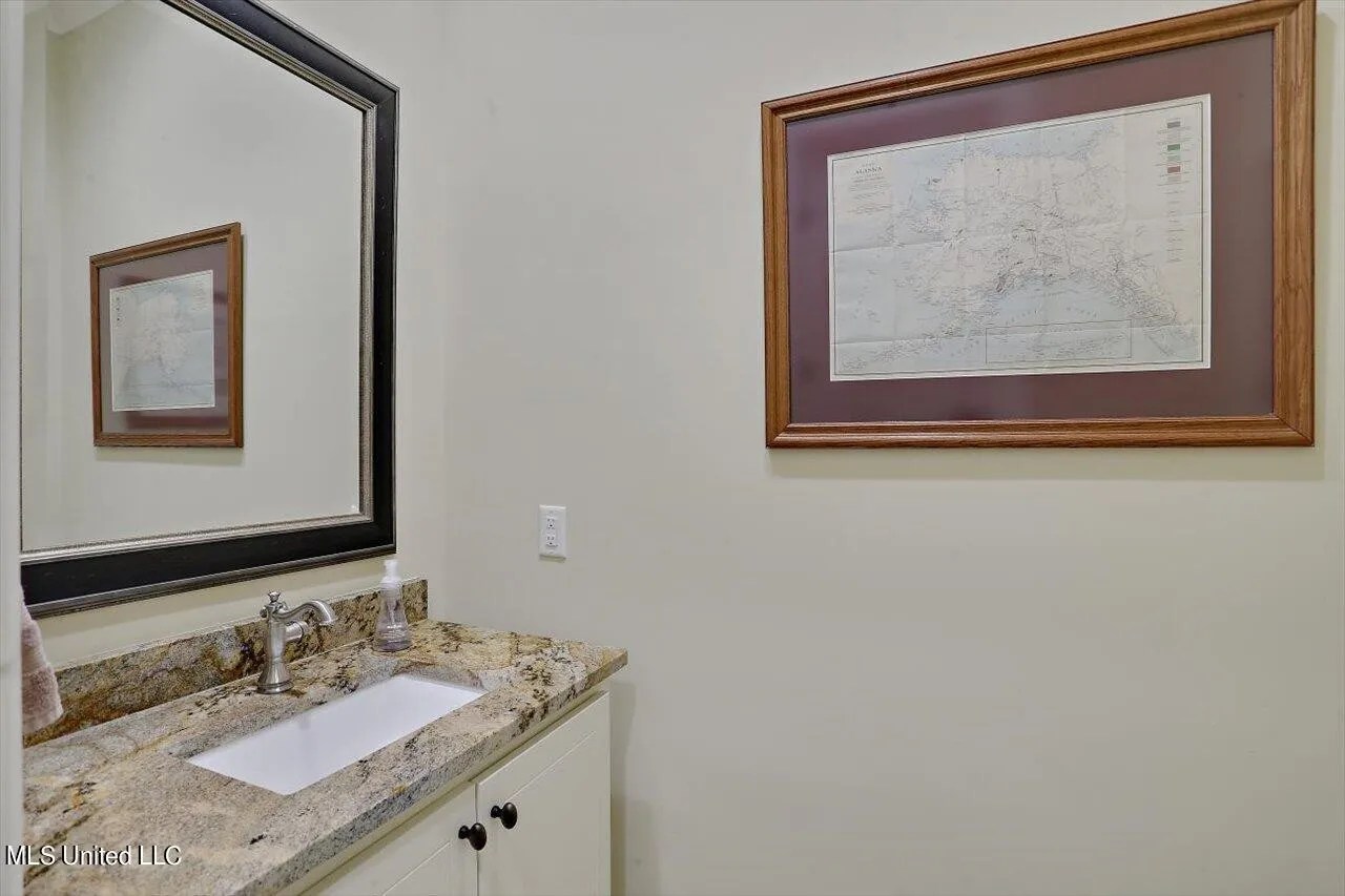 For Sale 521 Viewpointe Way, Clinton, MS 39056