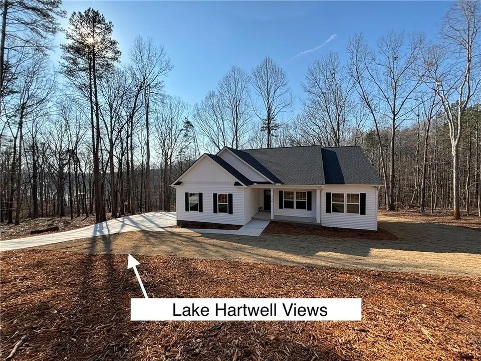 720 Dyar Way, Fair Play, SC 29643