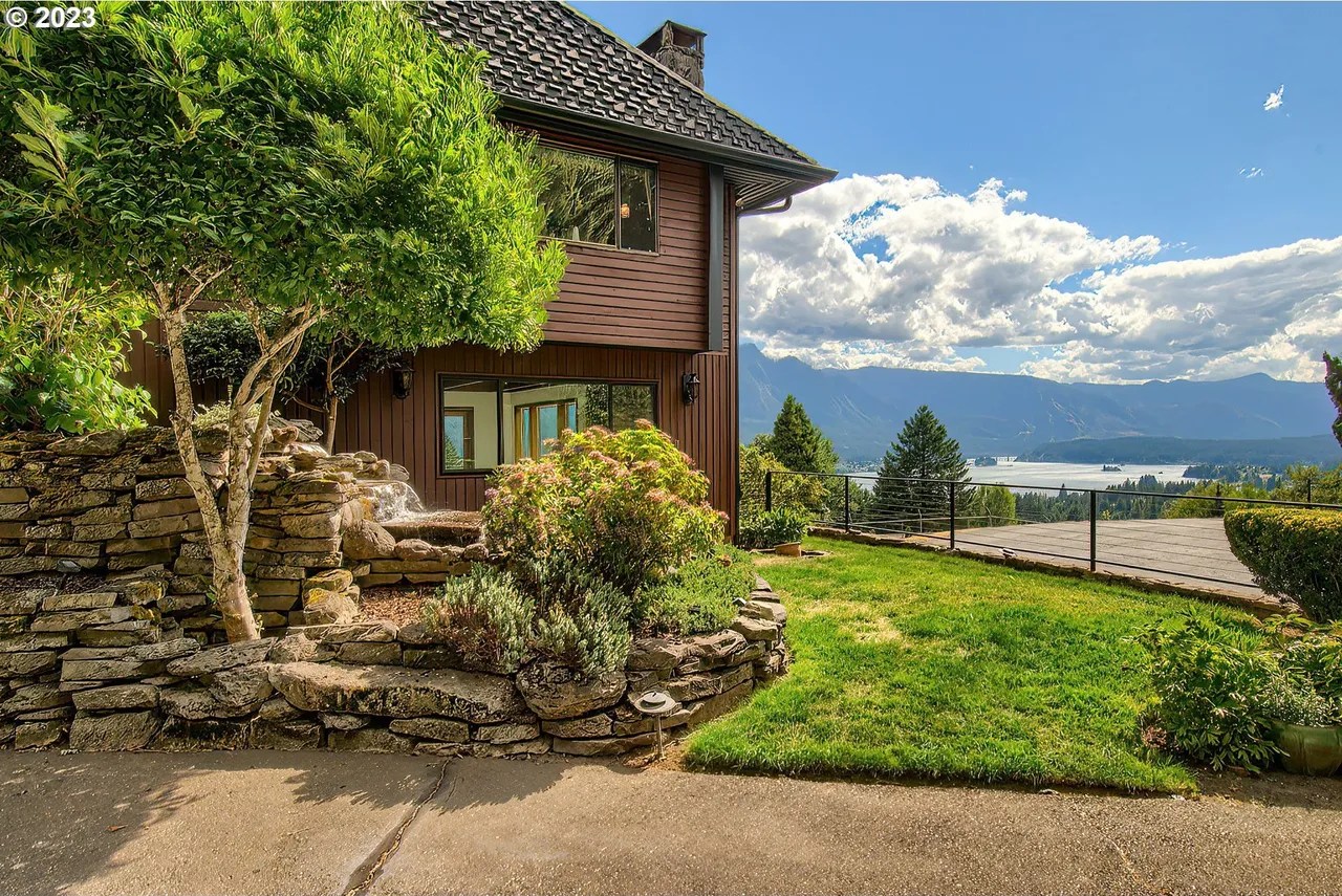 For Sale 850 NE Montell Ter, Stevenson, WA 98648