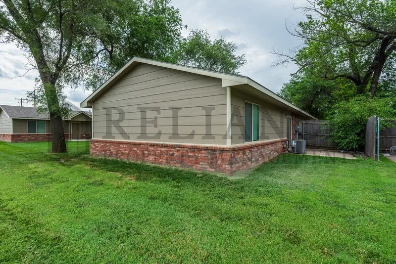 4242 W Newell St, Wichita, KS 67212 Home for Rent