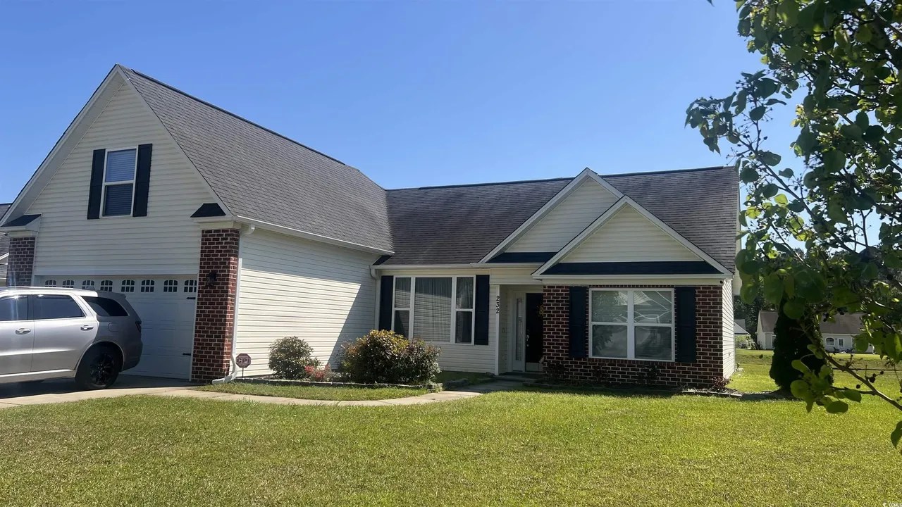 For Sale 232 Oak Landing Dr, Conway, SC 29527