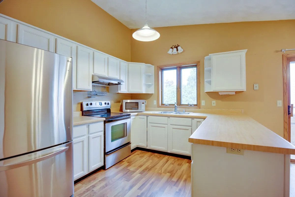 414 Meadow Oak Trl, DeForest, WI 53532 Home for Rent