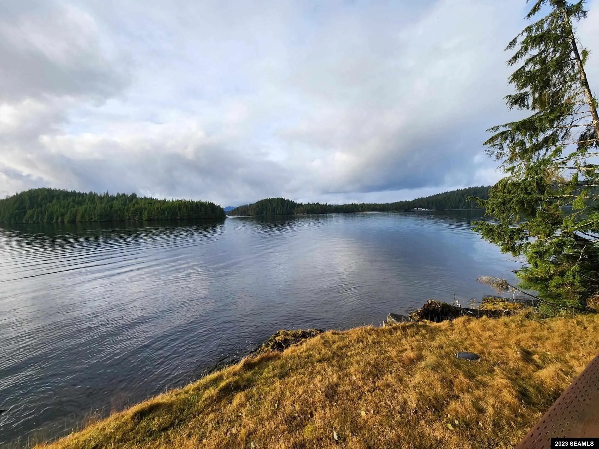 2019 Alaska Waterfront Home on 1.72 Acres 489,000 Country Life Dreams