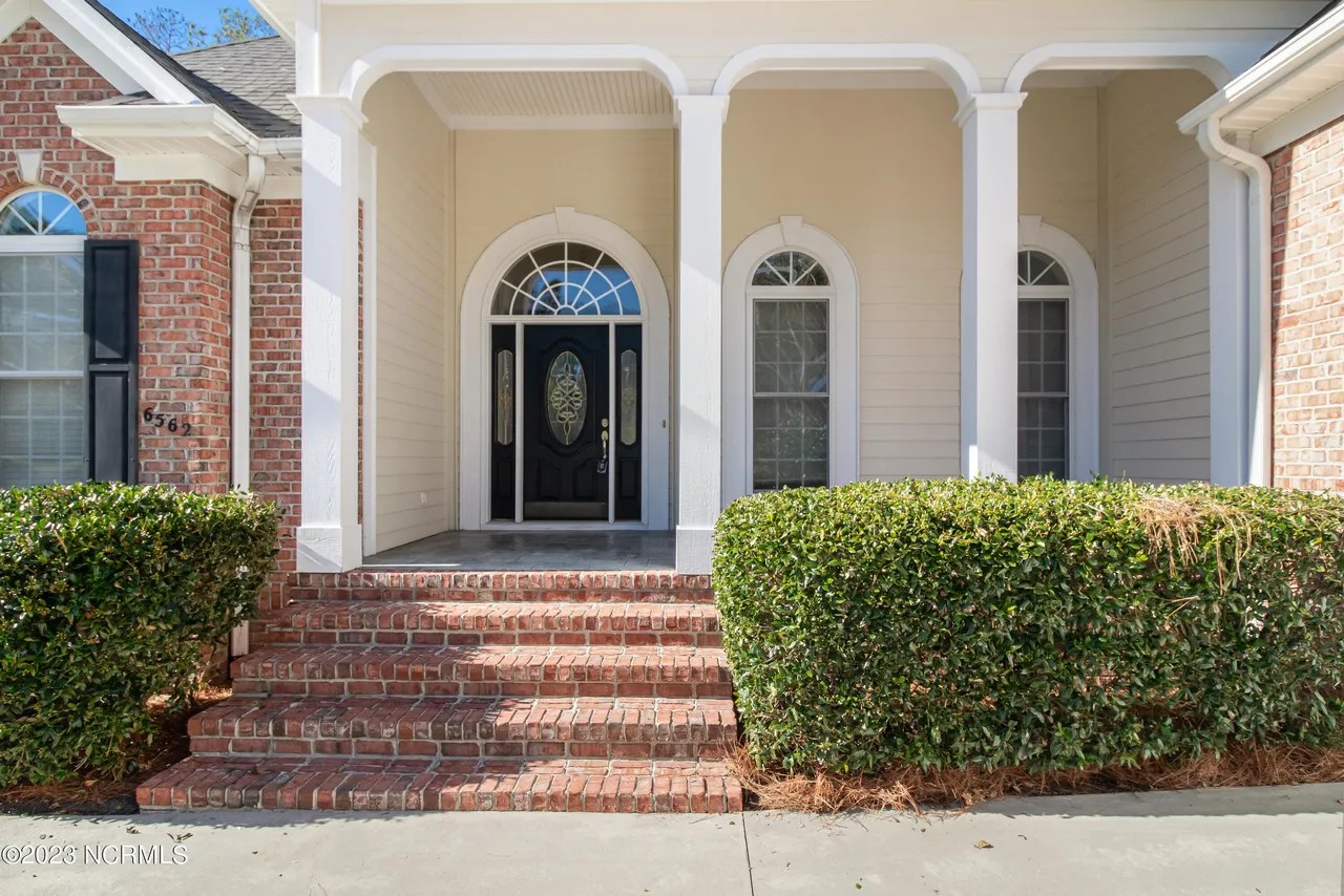 For Sale 6562 Castlebrook Way SW, Ocean Isle Beach, NC 28469 realtor