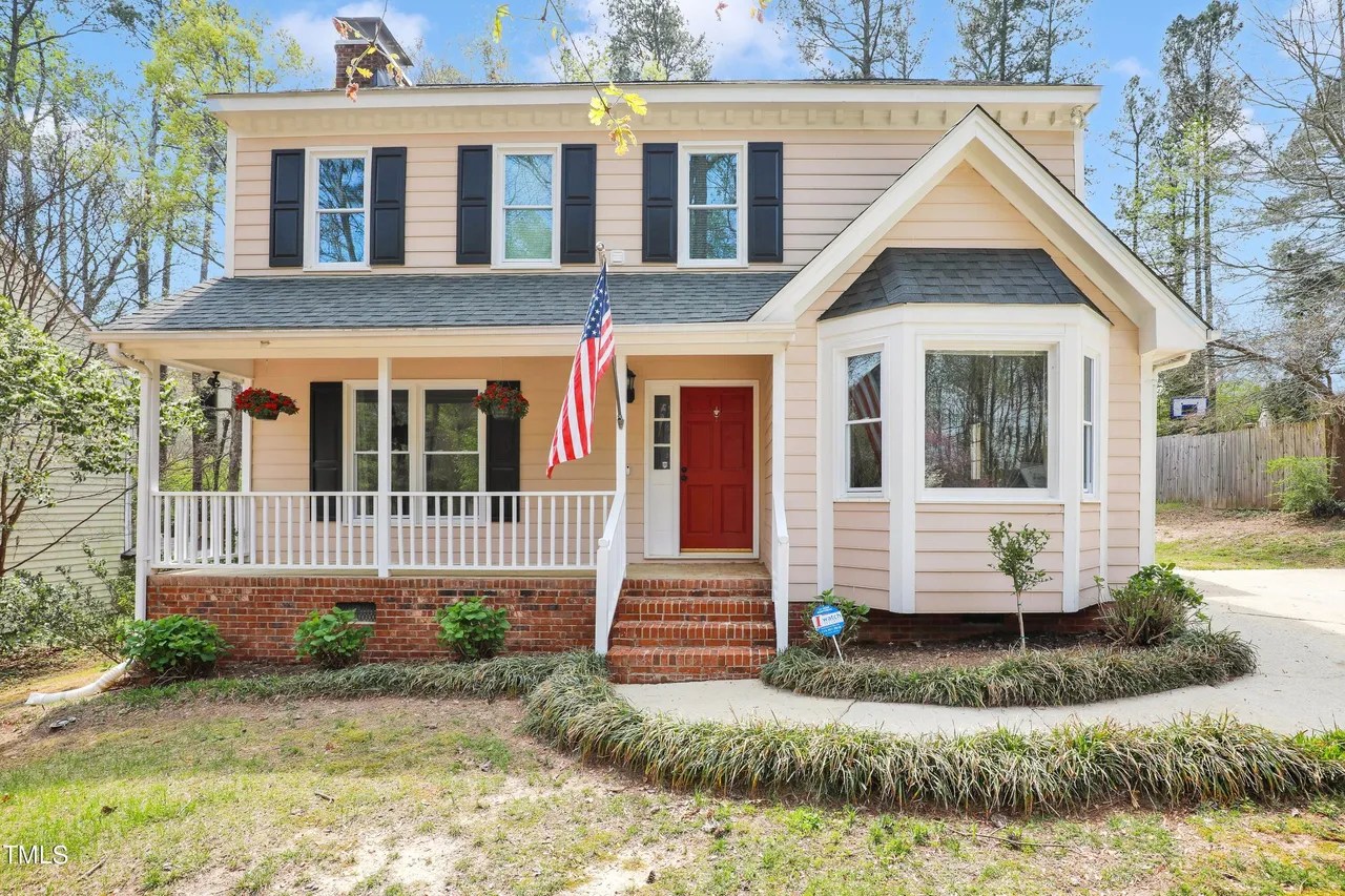 7909 Featherstone Dr, Raleigh, NC 27615