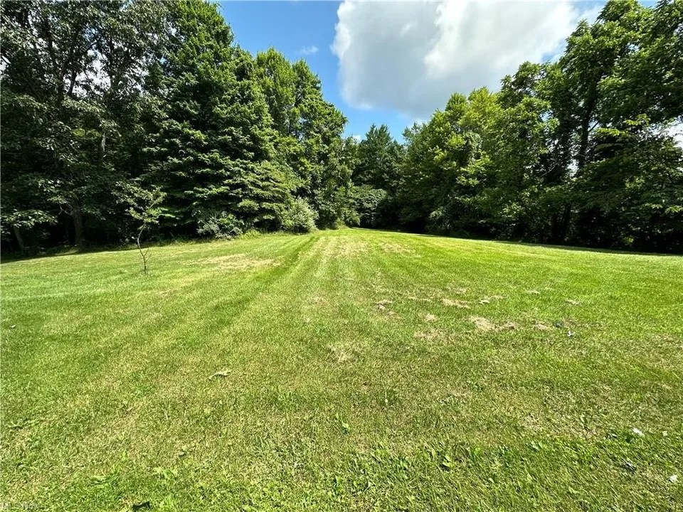 1890 Pleasant Valley Rd, Zanesville, OH 43701