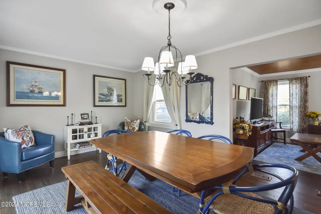 340 Eastham Rd, Point Pleasant, NJ 08742