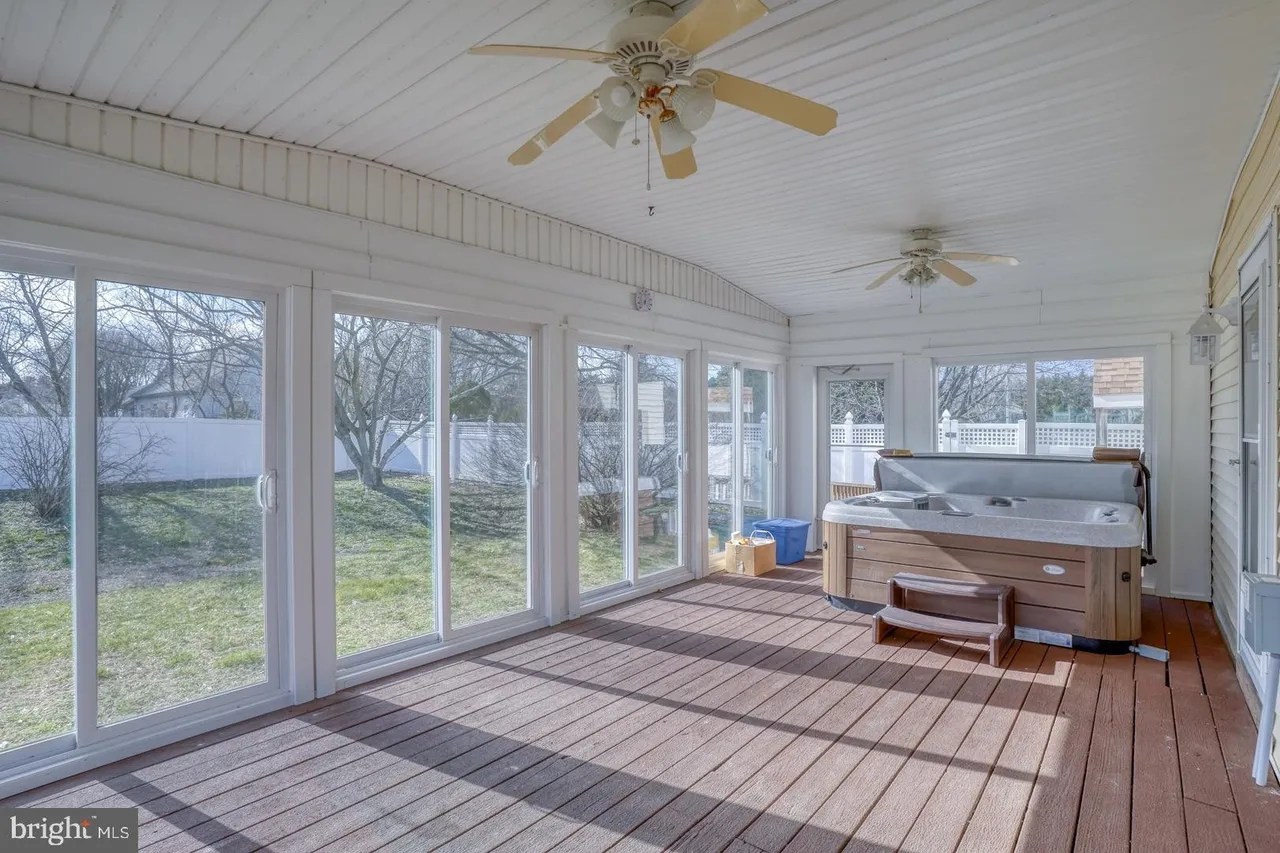 For Sale 18179 Robinsonville Rd, Lewes, DE 19958