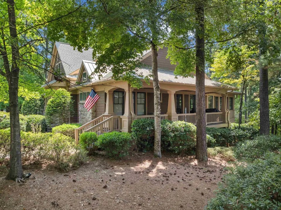1040 Reubens Ct, Greensboro, GA 30642 1,150,000