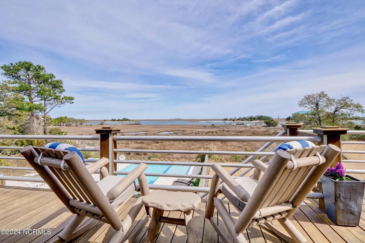 5619 Captains Ln, Wilmington, NC 28409