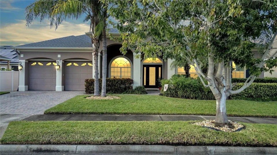 8629 Alexandria Harbour Pl, Orlando, FL 32829 685,000