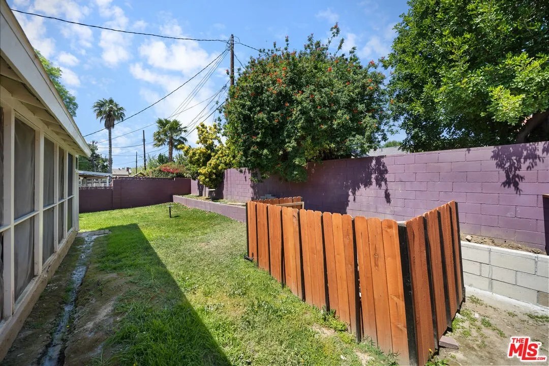 18165 Eccles St, Northridge, CA 91325 Home for Rent