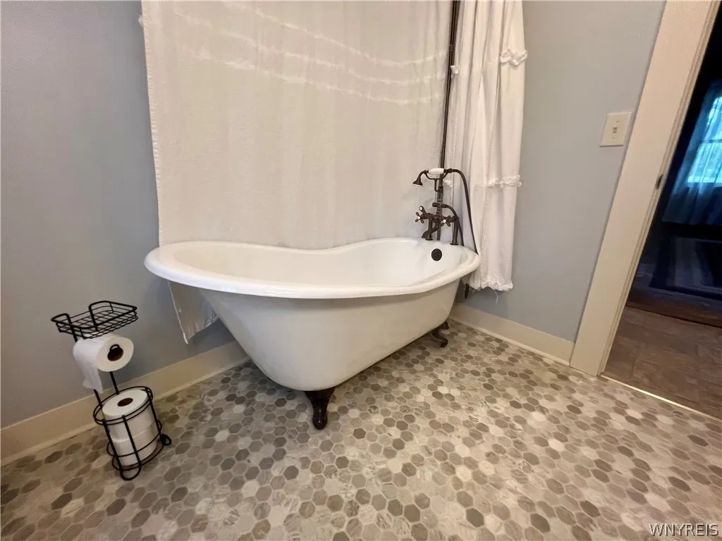 For Sale 4760 Duerr Rd, Orchard Park, NY 14127