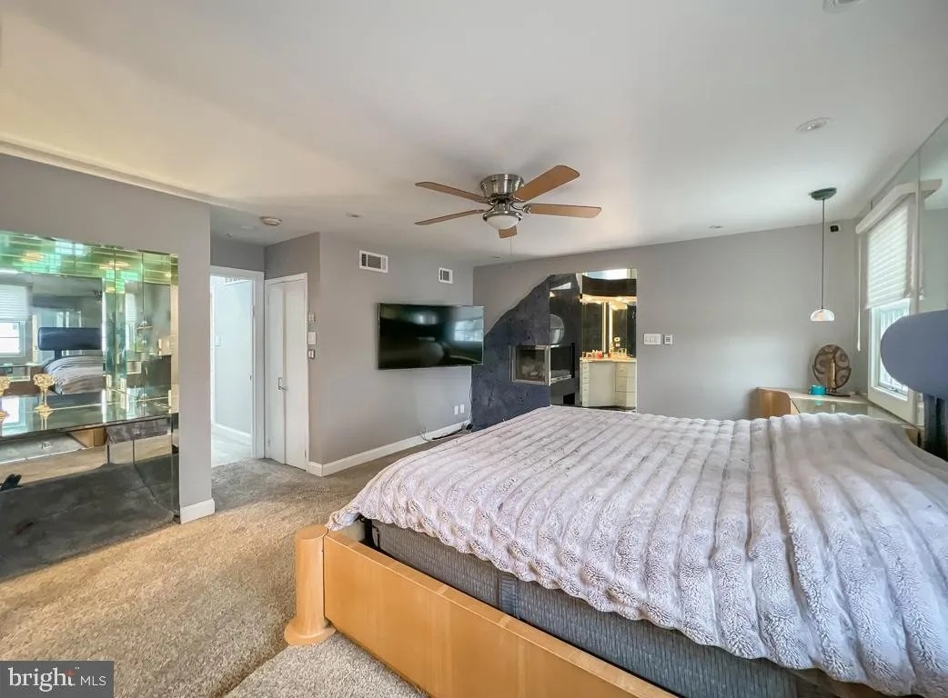 3549 Meadowlark Dr, Huntingdon Valley, PA 19006