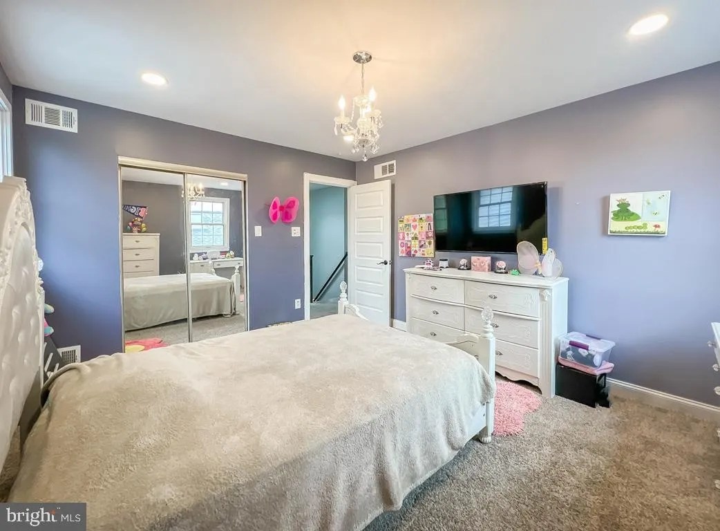 3549 Meadowlark Dr, Huntingdon Valley, PA 19006