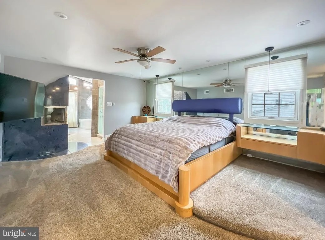 3549 Meadowlark Dr, Huntingdon Valley, PA 19006