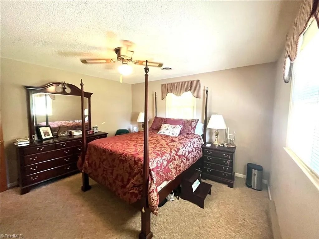 For Sale 6505 Staffordshire Dr, High Point, NC 27263