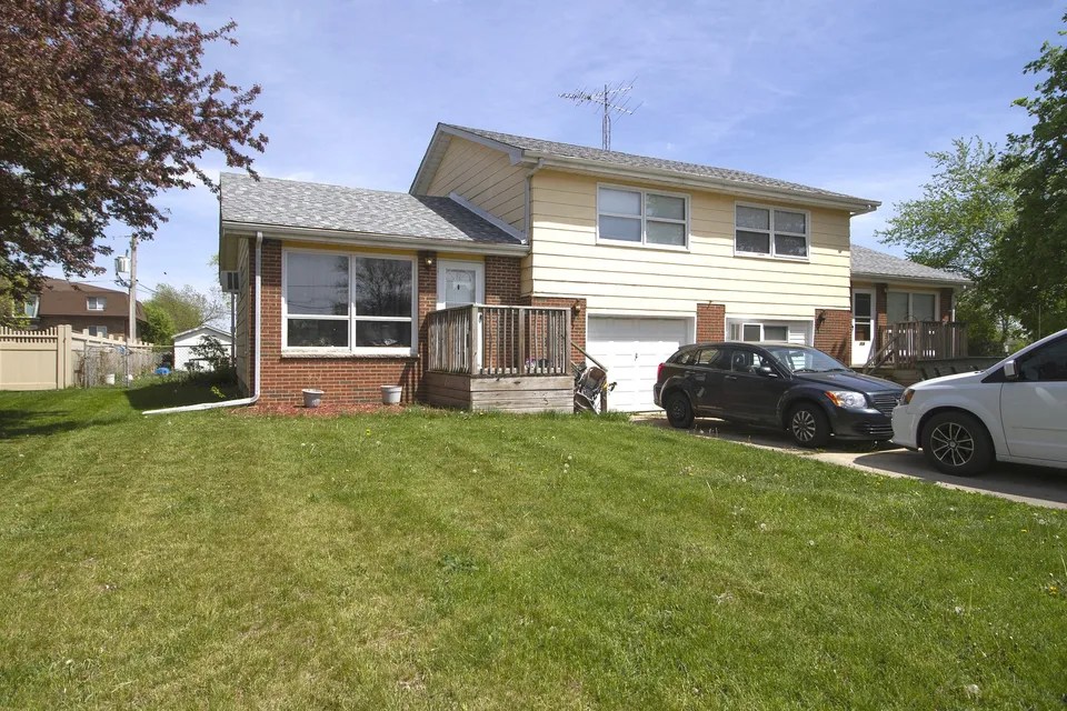 204214 Park Rd, Herscher, IL 60941