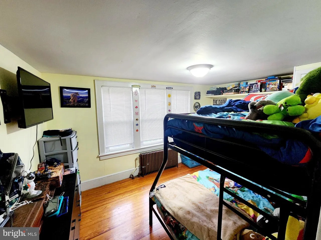 912 Shades Ln, Cumberland, MD 21502