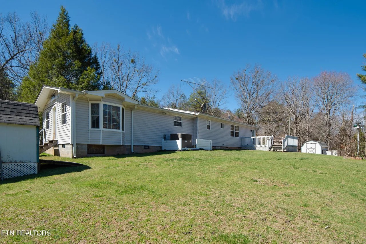 For Sale 161 Unicoi Lakes Rd, Tellico Plains, TN 37385