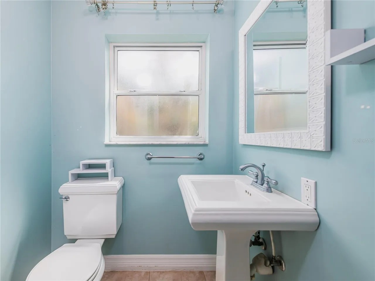 832 Narcissus Ave, Clearwater, FL 33767 Home for Rent