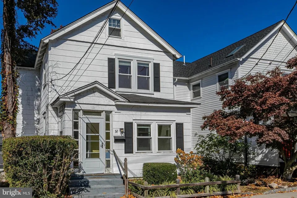 32 Park Ln, Princeton, NJ 08540 849,000