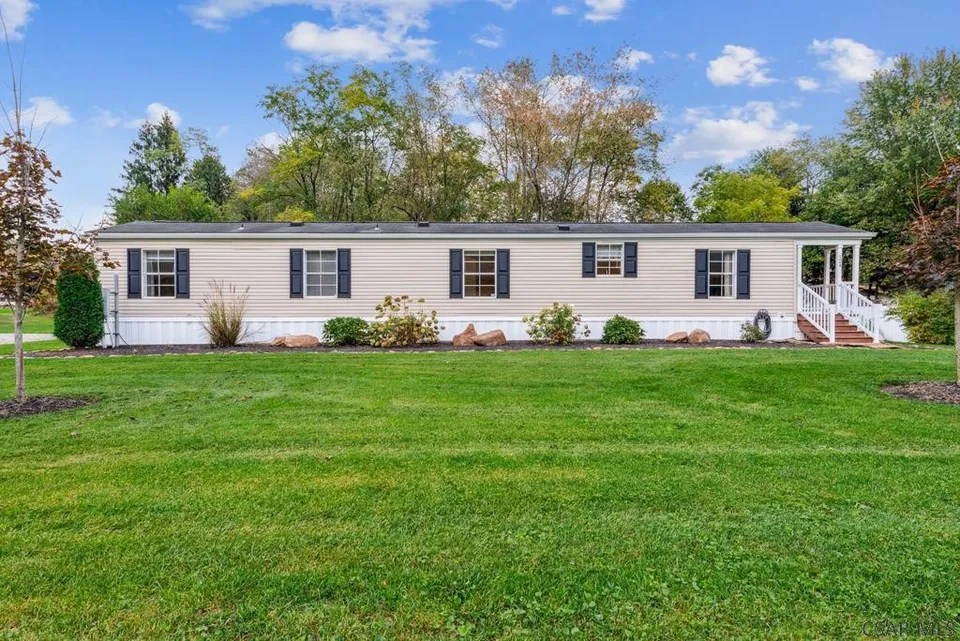 124 Kingston Club Rd, Latrobe, PA 15650 135,000