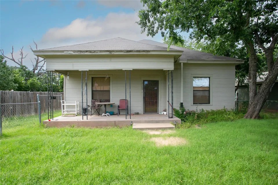 2109 8th St, Wichita Falls, TX 76301 69,900