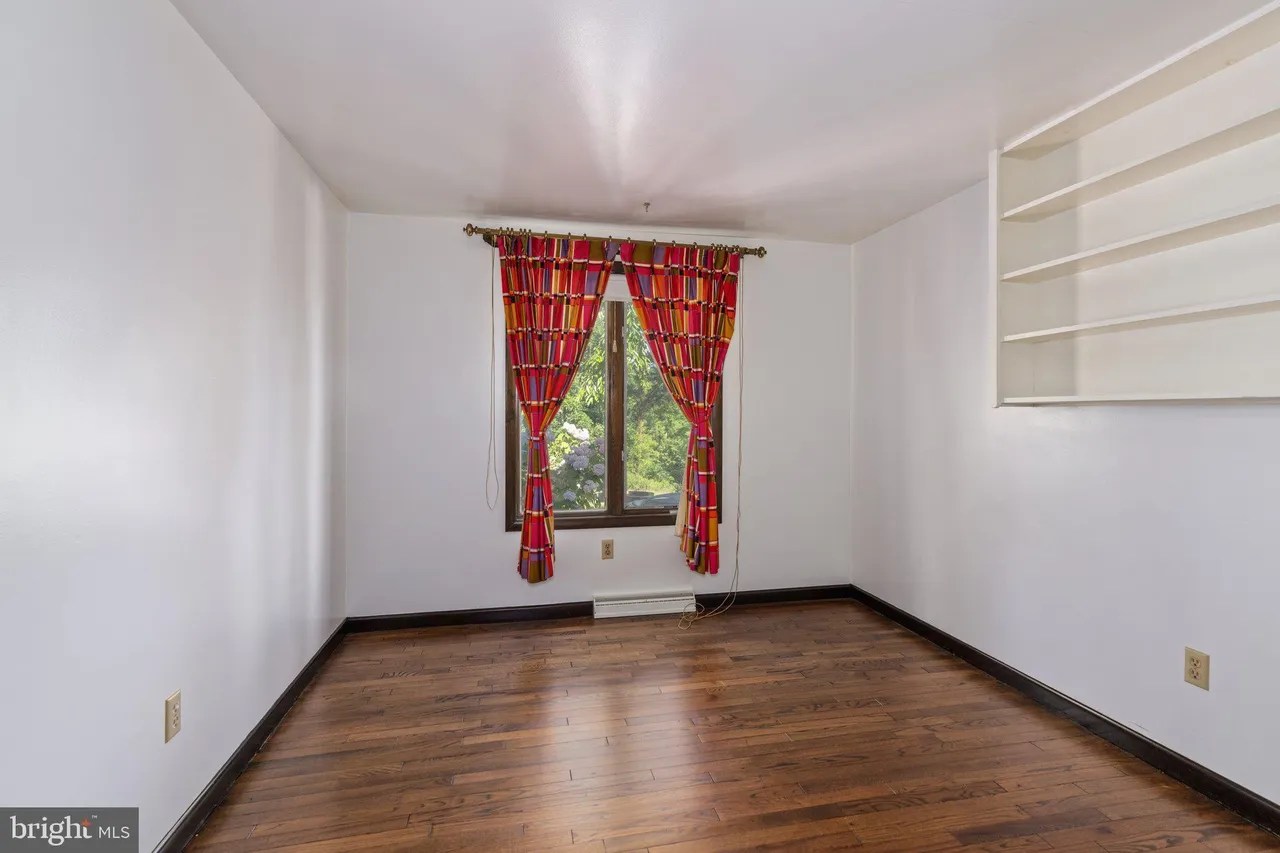For Sale 1899 Gallows Hill Rd, Kintnersville, PA 18930