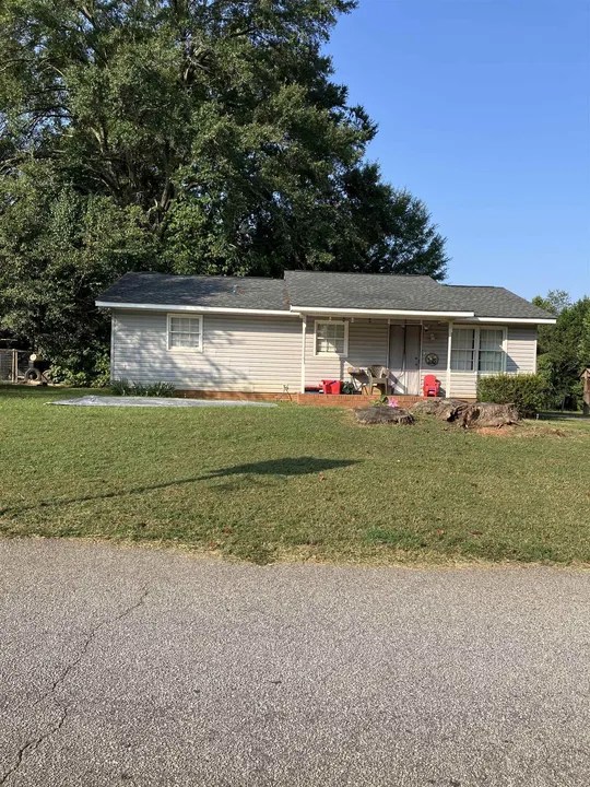 10 Windmill Dr, Wellford, SC 29385 175,000