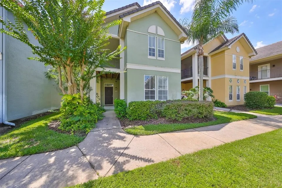 4005 Roclinata Palm Ct, Tampa, FL 33624 380,000