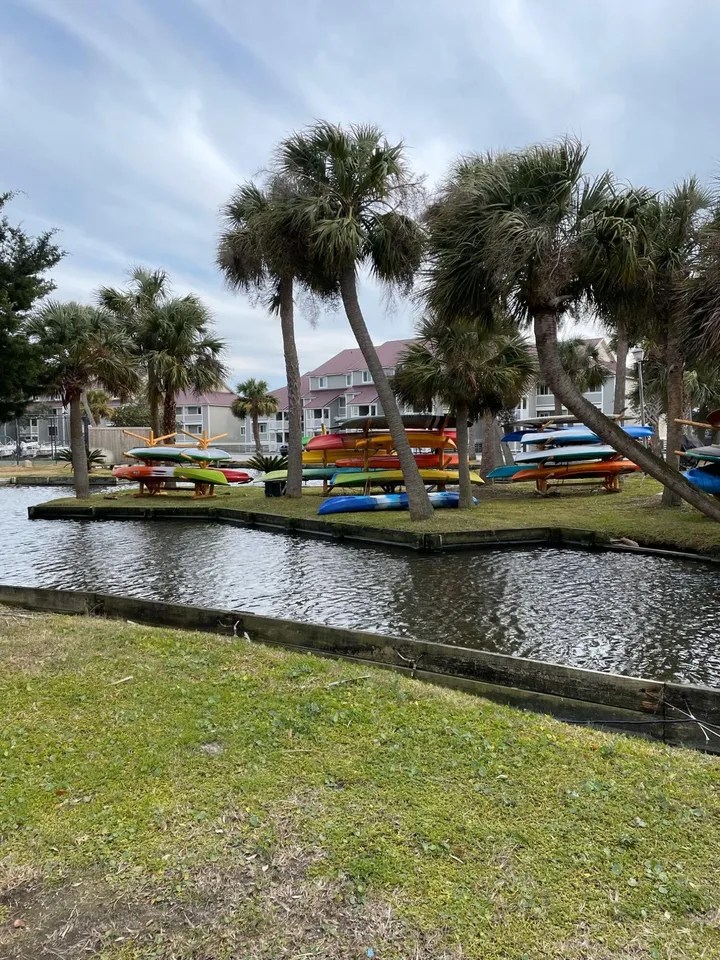 121 Marsh View Villas Dr, Folly Beach, SC 29439 485,000