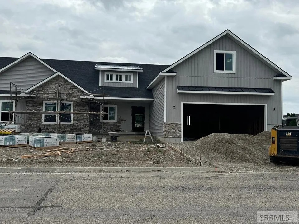 385 Summerwood Dr, Rigby, ID 83442 437,900