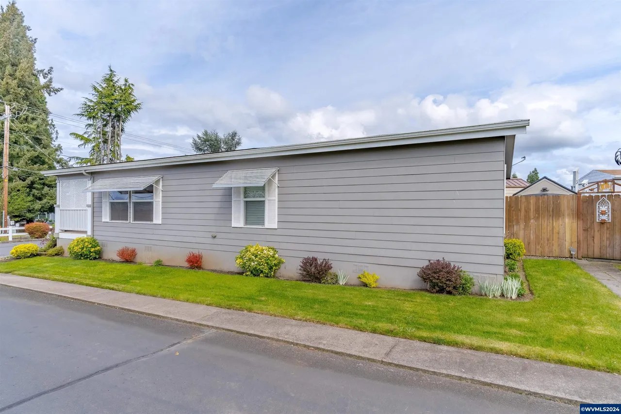 For Sale 4234 Hazelgreen Rd NE, Salem, OR 97305