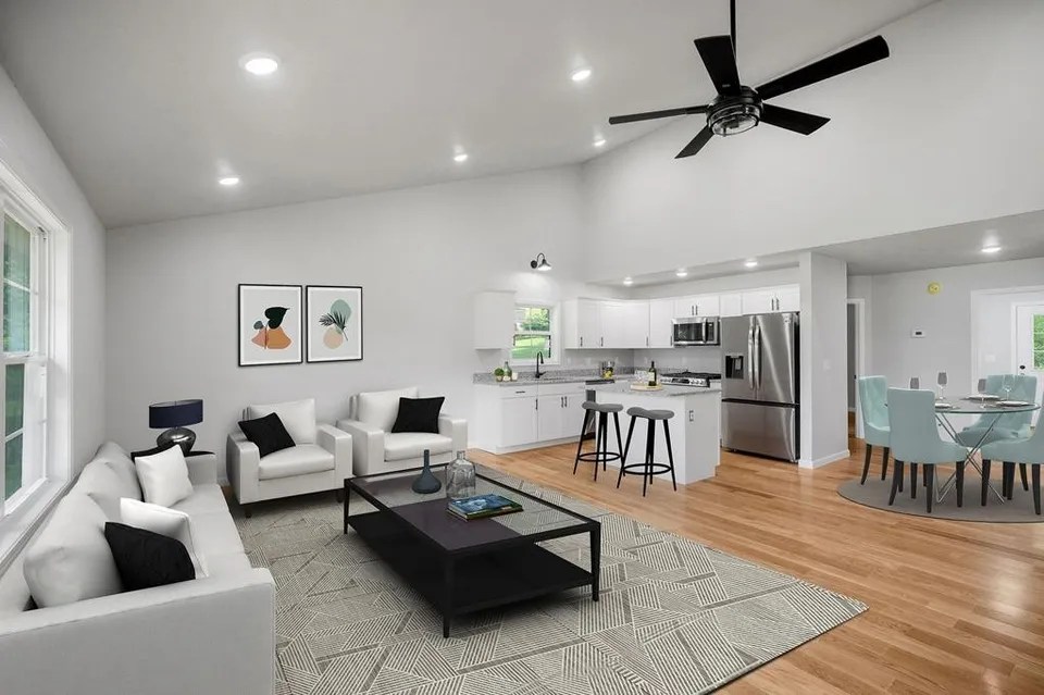 658 N Edgewood Dr, Sparta, TN 38583