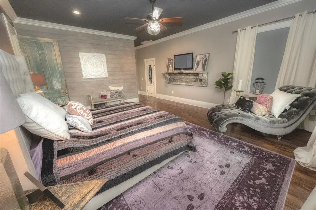 1725 Stokes Rd, New Ulm, TX 78950