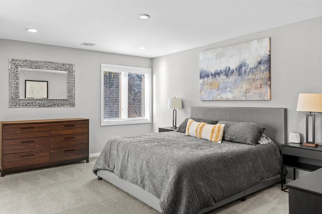 For Sale 478 Long Ln, Huntingdon Valley, PA 19006