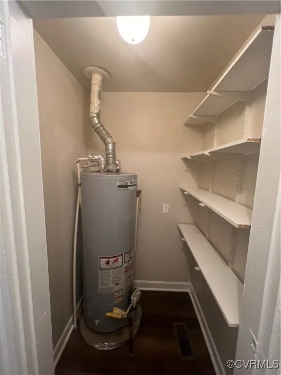 1,150 2708 Pickett St, Hopewell, VA 23860