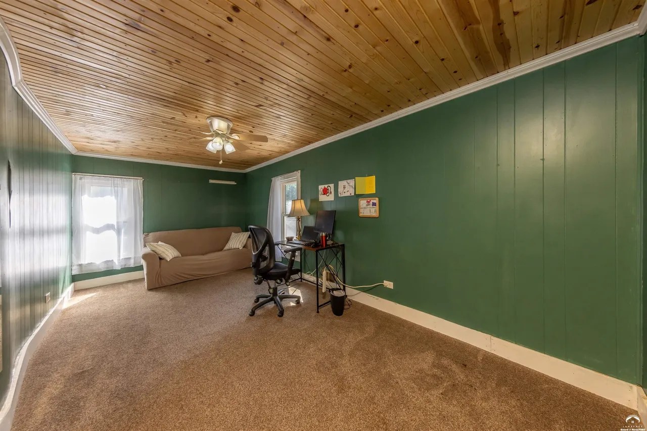 For Sale 511 Walnut St, Overbrook, KS 66524