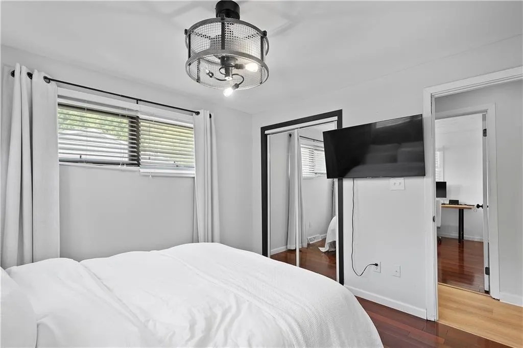 For Sale 358 Brownfield Ln, Uniontown, PA 15401