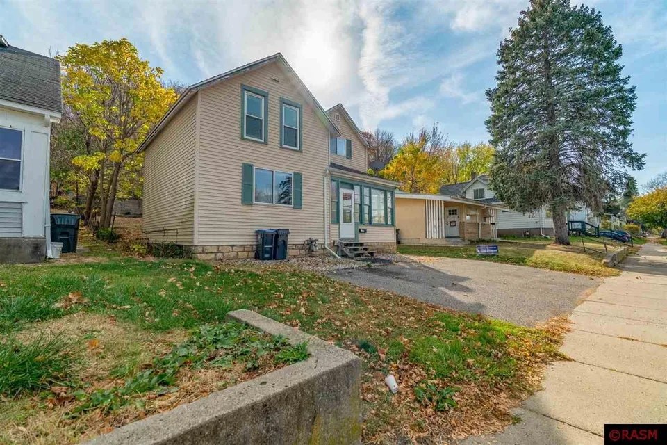 451 N 6th St, Mankato, MN 56001 249,990