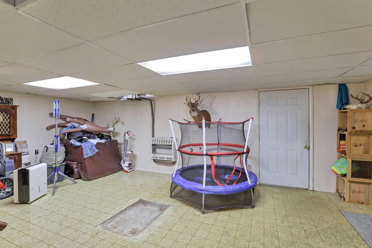 4034 Stringtown Rd NE, Lancaster, OH 43130