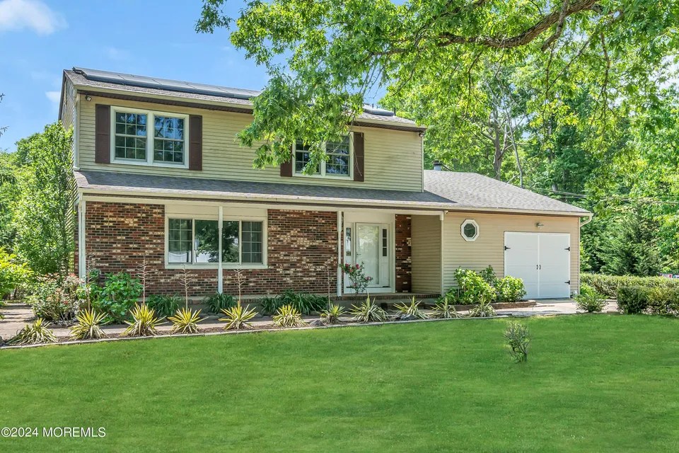 For Sale 414 S Cooks Bridge Rd, Jackson, NJ 08527